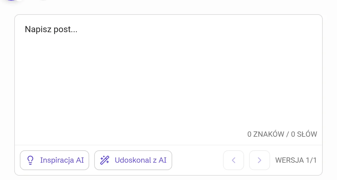 Pole tekstu w edytorze posta z przyciskami Inspiracja AI i Udoskonal z AI pod spodem