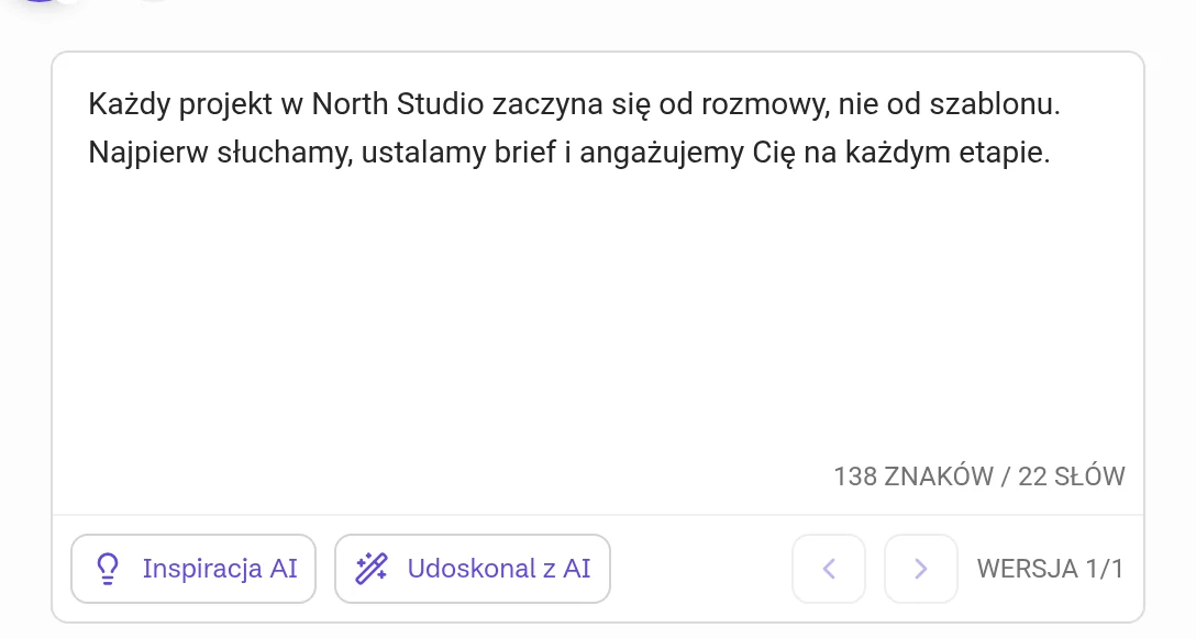 Tekst posta w edytorze z przyciskiem Udoskonal z AI obok Inspiracji AI