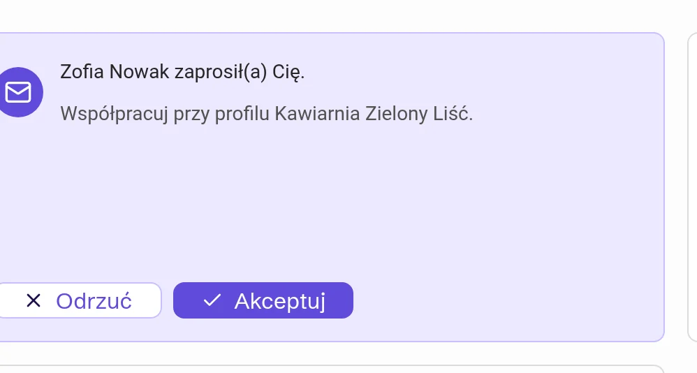 Karta zaproszenia na ekranie profili z przyciskami Odrzuć i Akceptuj